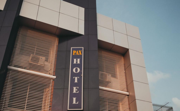 Eksterior di Pax Hotel