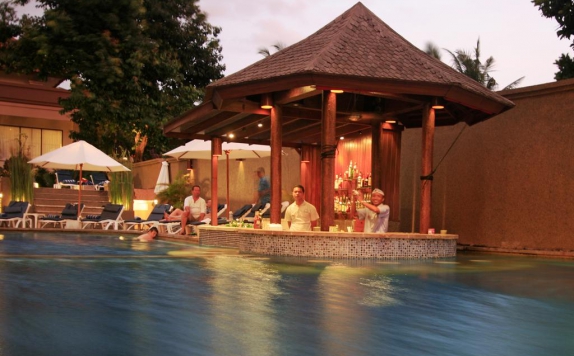 Swimming Pool di Pelangi Bali Hotel and Spa