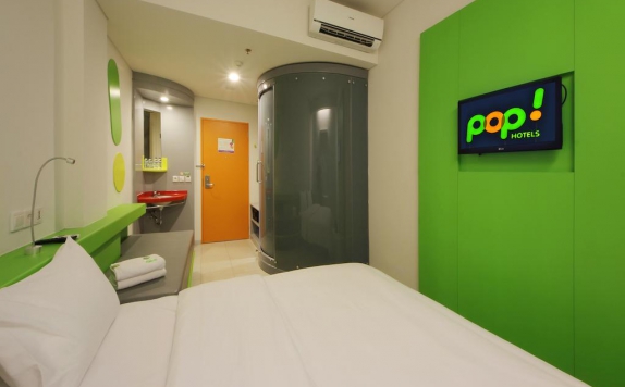 Guest Room di Pop Hotel Tanjung Karang