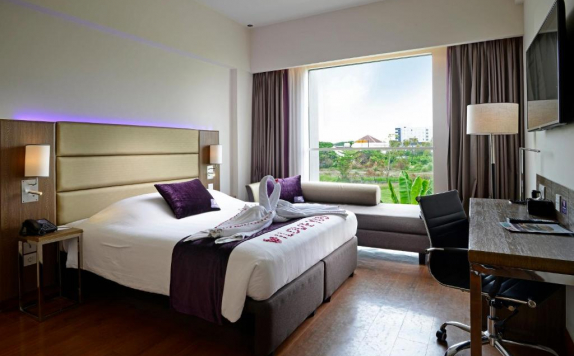 Bedroom Hotel di Premier Place Surabaya Juanda