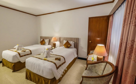 Guest Room Twin Bed di Puri Artha Hotel