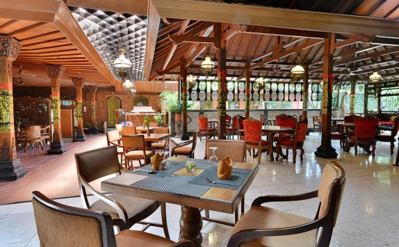 Restaurant di Puri Artha Hotel