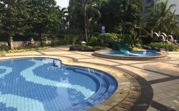 Swimming Pool di Puri Casablanca Serviced Apartment