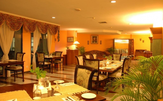 Restaurant di Puri Darmo Serviced Residences