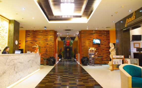 Receptionist di Puri Denpasar Hotel Jakarta