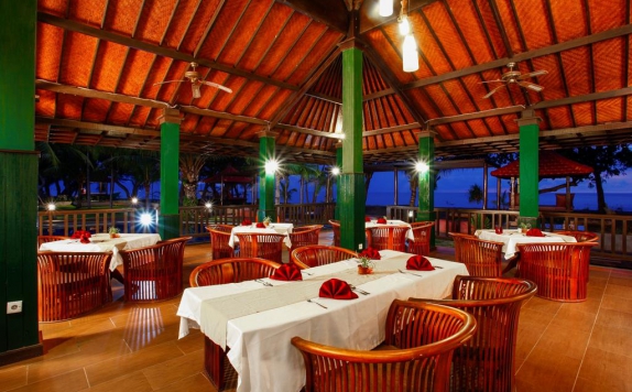 Restaurant di Puri Saron Baruna Beach Lovina