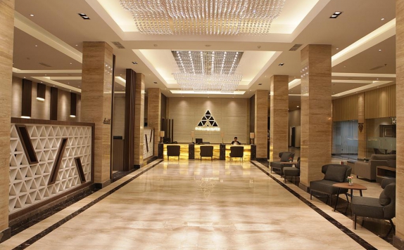 Lobby di Pyramid Suites Banjarmasin
