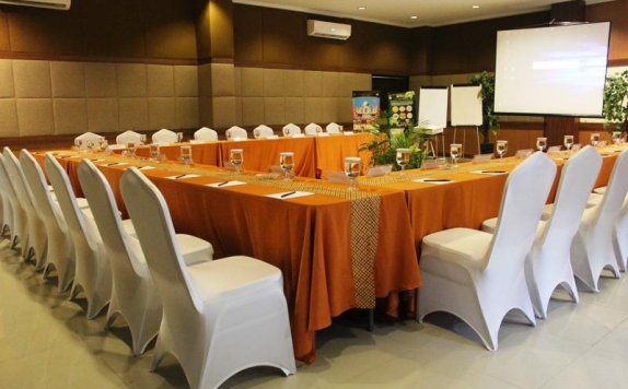 Meeting Room di Queen of the South Resort Yogyakarta