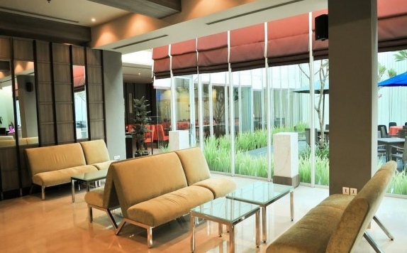 Lounge di Quest Hotel Semarang