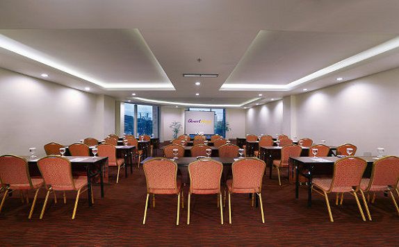 Meeting Room di Quest San Hotel Denpasar