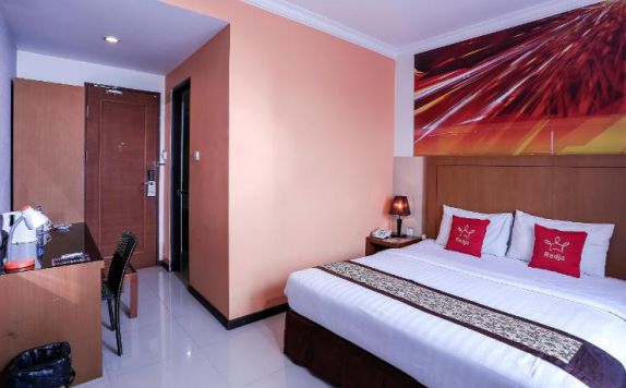 Guest Room di Radja Hotel