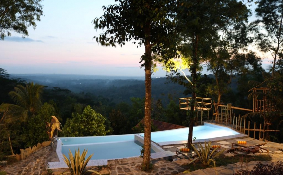 Swimming Pool di Rajaklana Resort