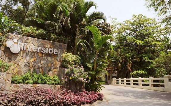 Riverside Serviced Apartment