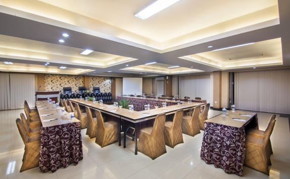 Meeting Room di Rizen Premiere Hotel