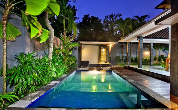 Swimming Pool di Samaja Beachside Villas