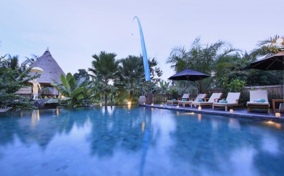 Swiming Pool di Sankaraubud Resort & Villa