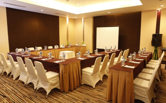 Meeting room di Santika Bogor