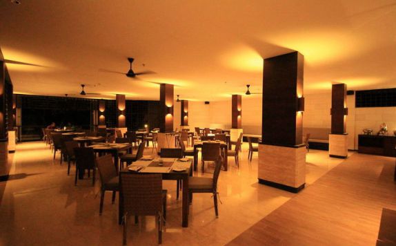 Restaurant di Santika Premiere Seaside Resort Manado