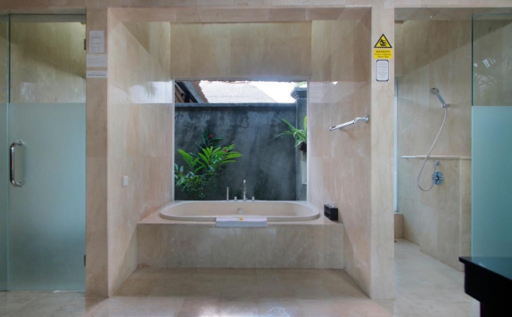 Bathroom di Santi Mandala