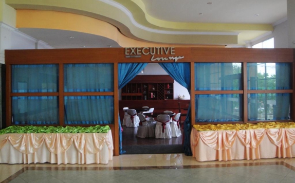 eksterior di Sasando Hotel Kupang