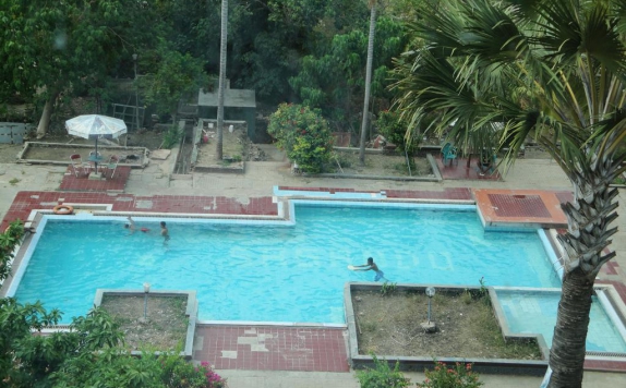 Swimming Pool di Sasando Hotel Kupang