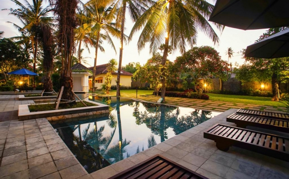 Swimming Pool di Segara Anak Hotel