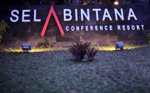 Tampilan Luar di Selabintana Conference Resort
