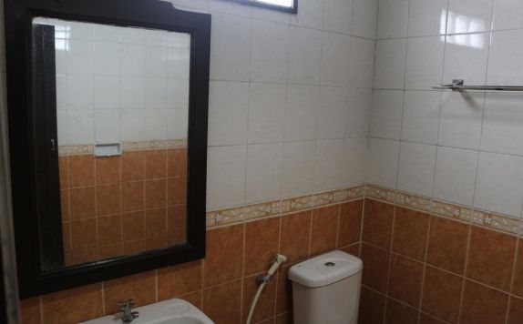 Bathroom di Serayu