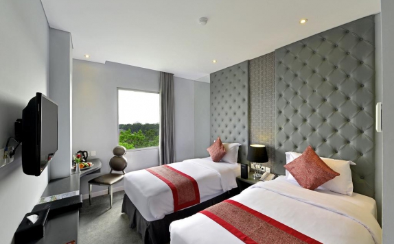 guest room twin bed di Serela Cihampelas Hotel