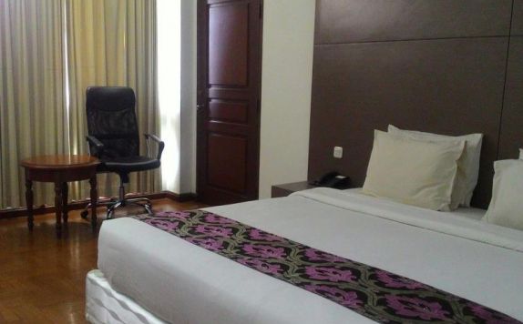 guest room di Sinabung Hotel