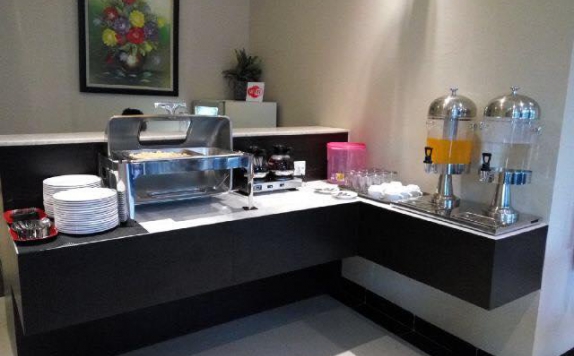 Food & Beverages di Sky Inn Hotel Batuaji