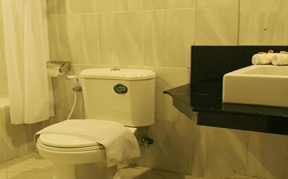 Bathroom di Smart Hotel