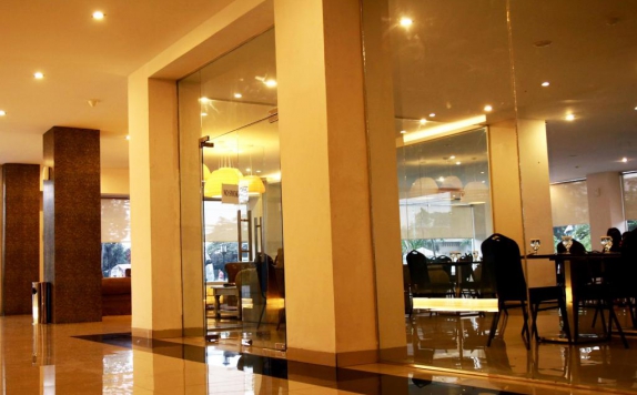 interior di Sofyan Hotel Saka Medan