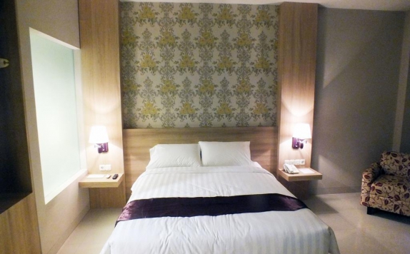 Tampilan Bedroom Hotel di Sofyan Inn Altama Pandeglang