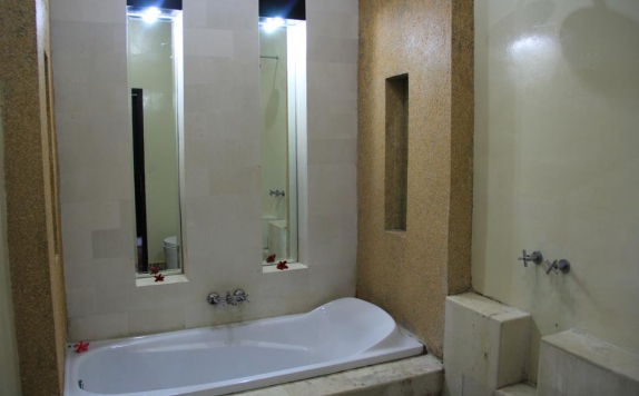 Bathroom di Stana Puri Gopa and Spa