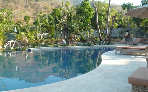 Swimming pool di Sukun Babonsay Villas Amed