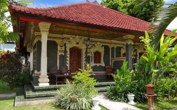 Front view di Sukun Bali Cottages