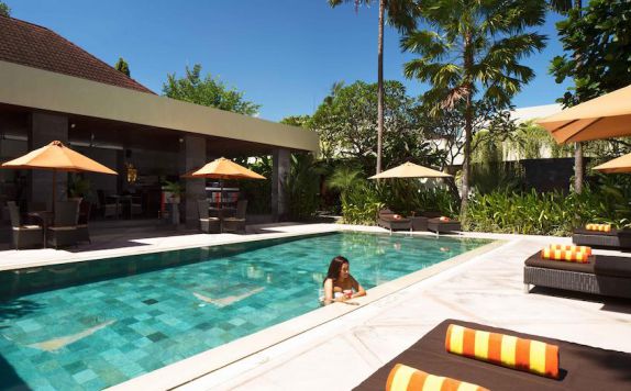 swimming pool di Sun Island Boutique Villas & Spa