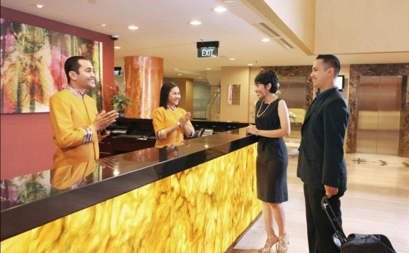 Receptionist di Swiss Bell Ambon