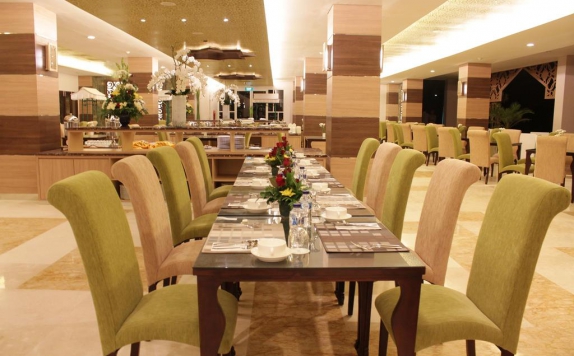 Restaurant di Syariah Hotel Solo