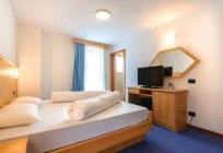 Hotel Bellamonte Italian Alps