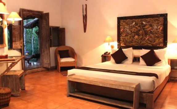 Kamar Tidur di Taman Sakti Bali Resort
