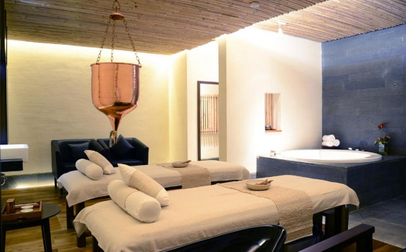 spa di THE 1O1 Bali Fontana Seminyak