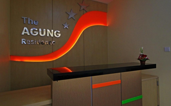 Receptionist di The Agung Residence