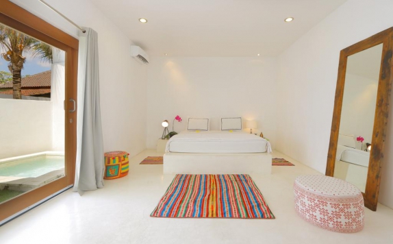 Kamar Tidur di The Apartments Canggu