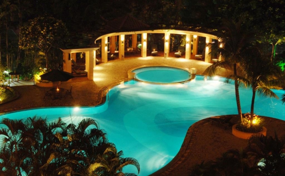 Swimming Pool di The Aryaduta Suites Hotel Semanggi