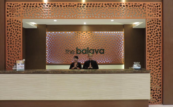 Resepsionis di The Balava Hotel