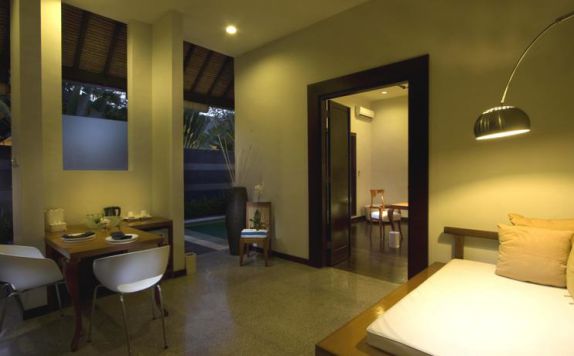 interior di The Bali Khama