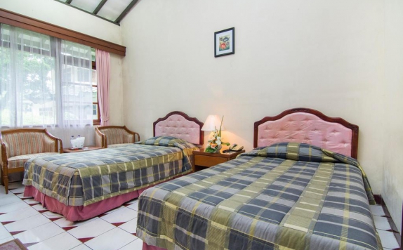 Guest room di The Bandungan Hotel
