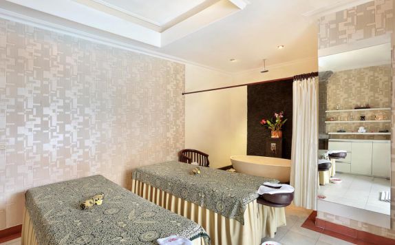 Salon di The Batu Belig Resort & Spa